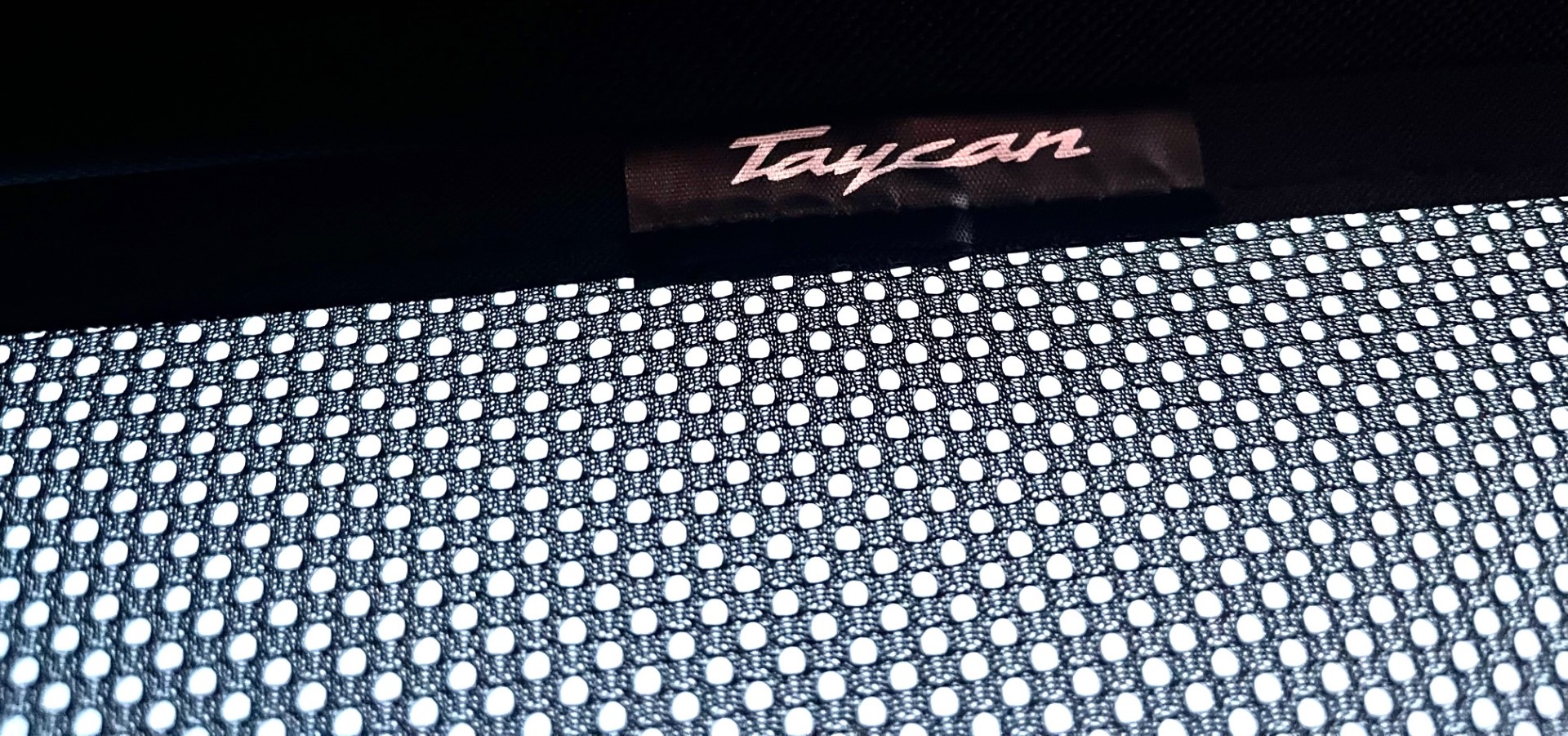 Porsche Taycan FS:  Panoramic Roof sunshade for Taycan sedan panotaycan3