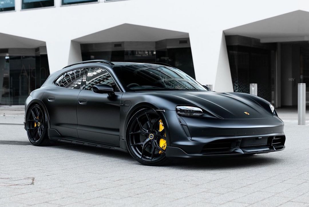 satin-black-taycan-cross-turismo-taycanforum-porsche-taycan-owners