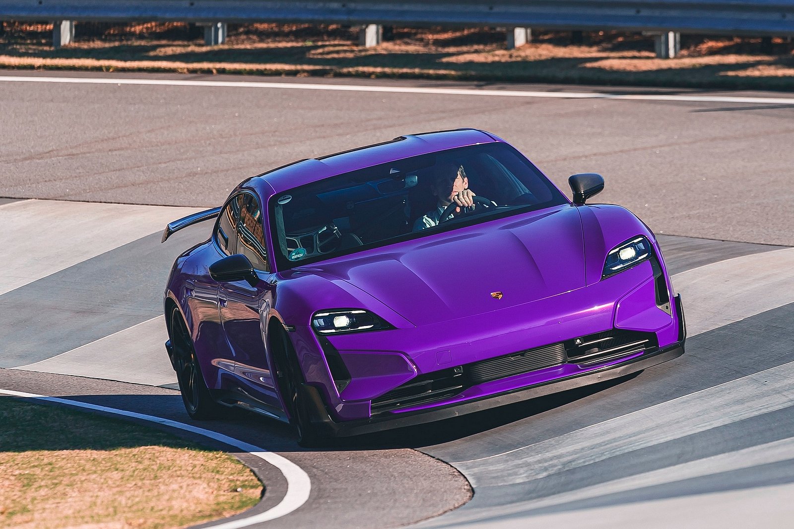 World Premiere: 2025 Taycan Turbo GT and Taycan Turbo GT with Weissach ...