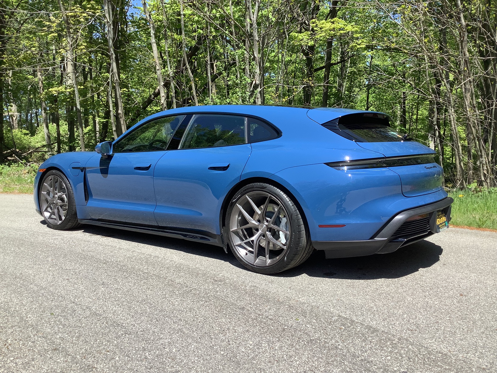 Neptune Blue GTS ST on Forgeline VX1 Wheels in Transparent Smoke